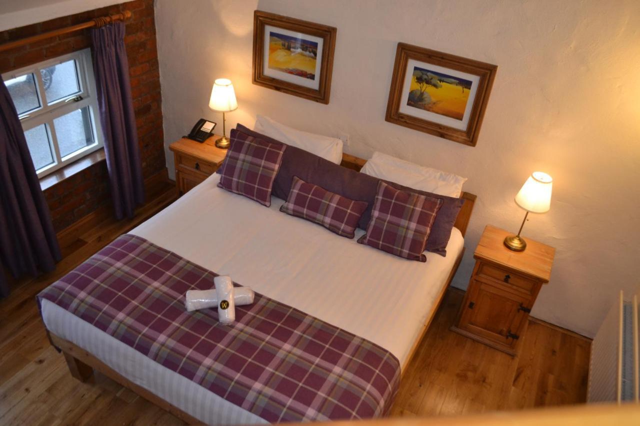 Walsh'S Hotel And Apartments Maghera  Exteriör bild